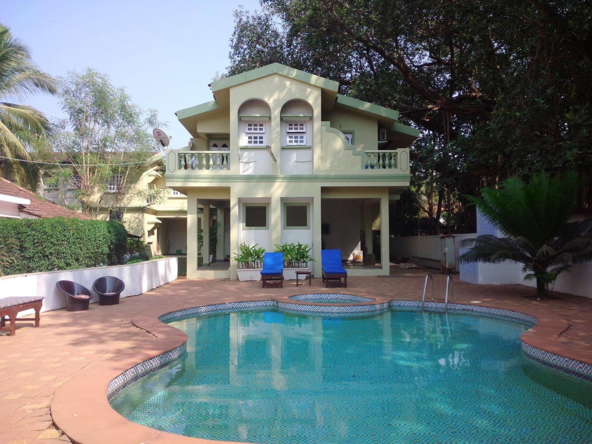 Flower Holiday Home In Landmark Dawn กาลังกูติ ภายนอก รูปภาพ